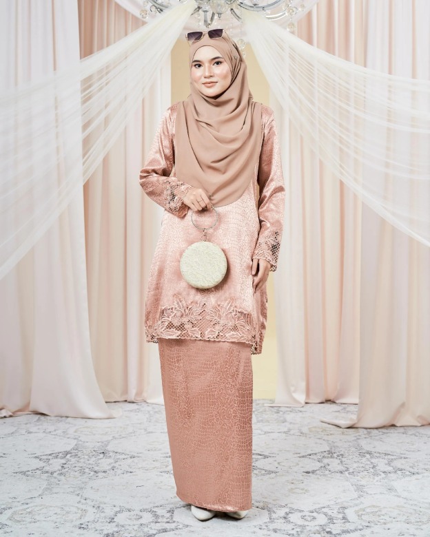 Baju Kurung Jacquard Sulam Airis