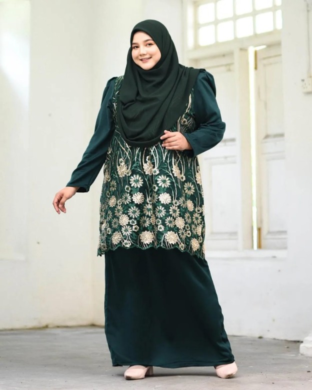 Baju Kurung Moden Lace Puffy Nadisa