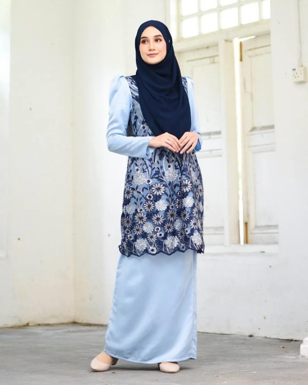 Baju Kurung Moden Lace Puffy Nadisa