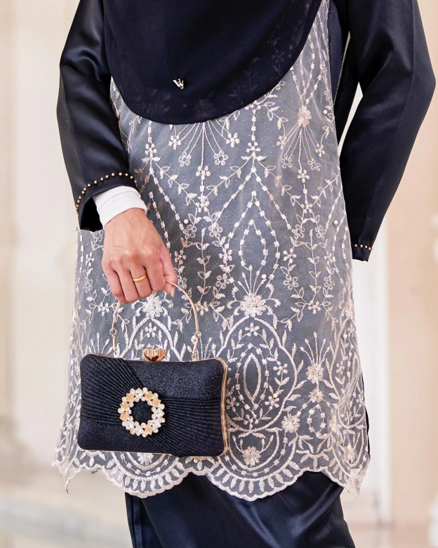Baju Kurung Lace Sofea