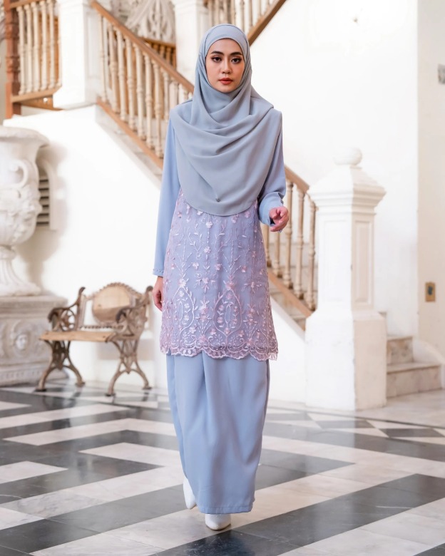 Baju Kurung Lace Sofea