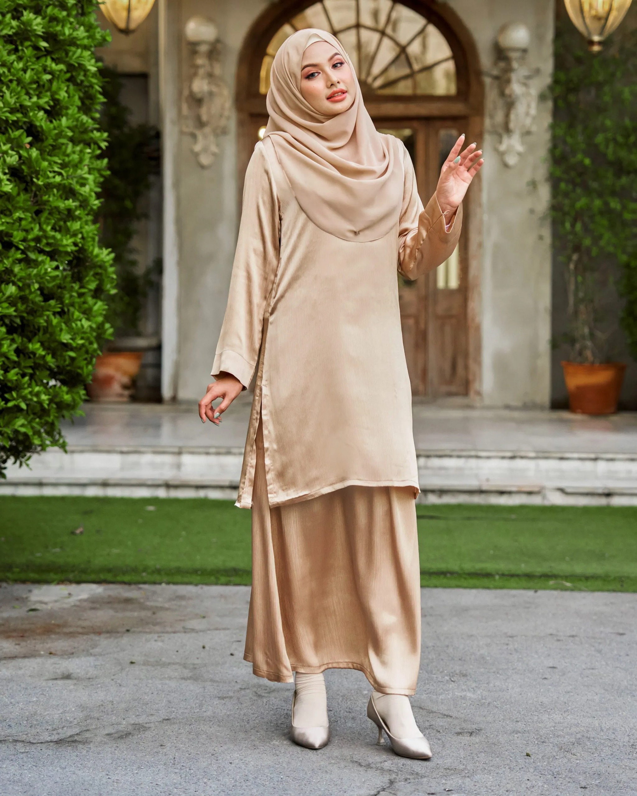 Baju Kurung Moden Lyssa Laluna X MCC