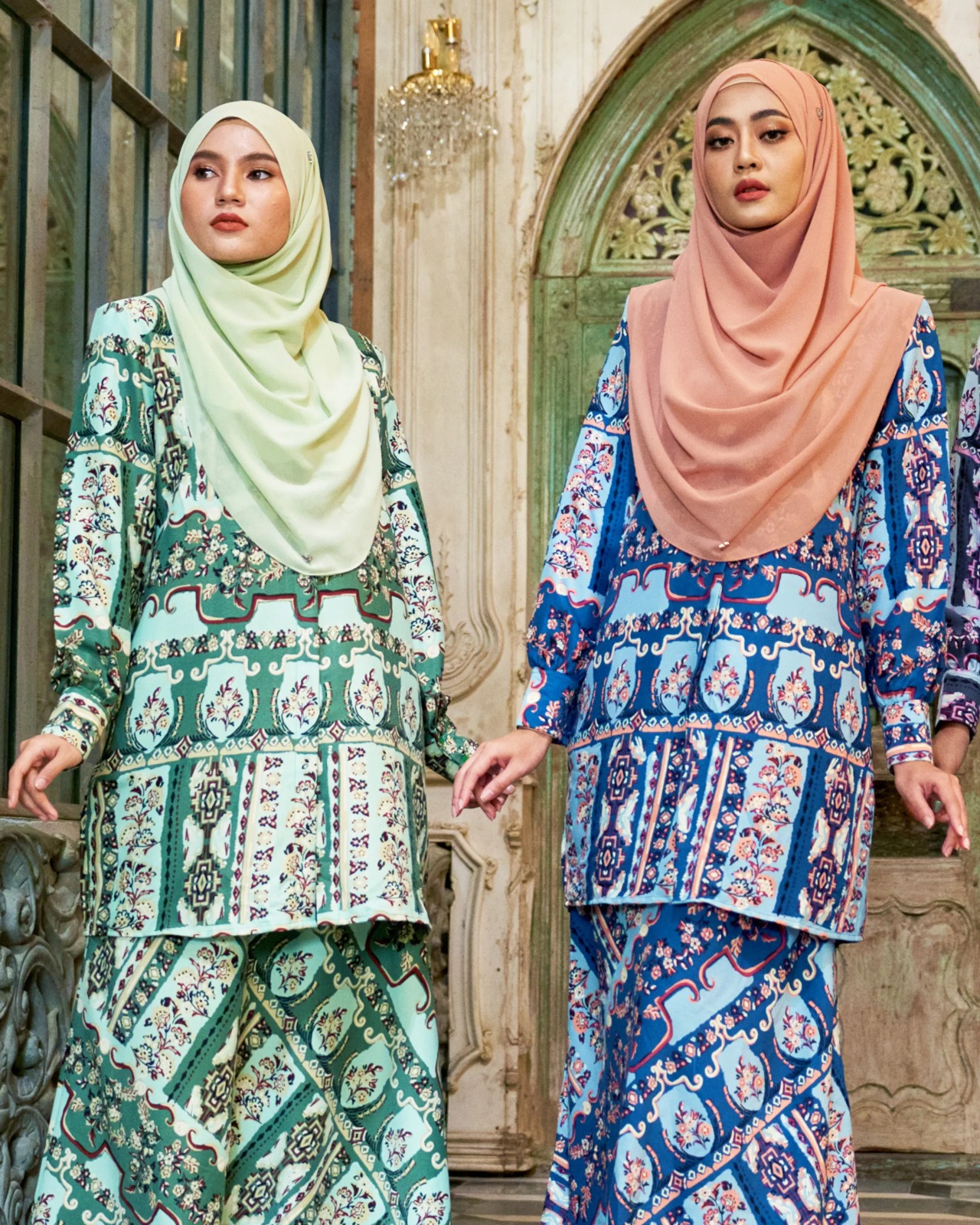 Suit Cella Premium Printed Vienna