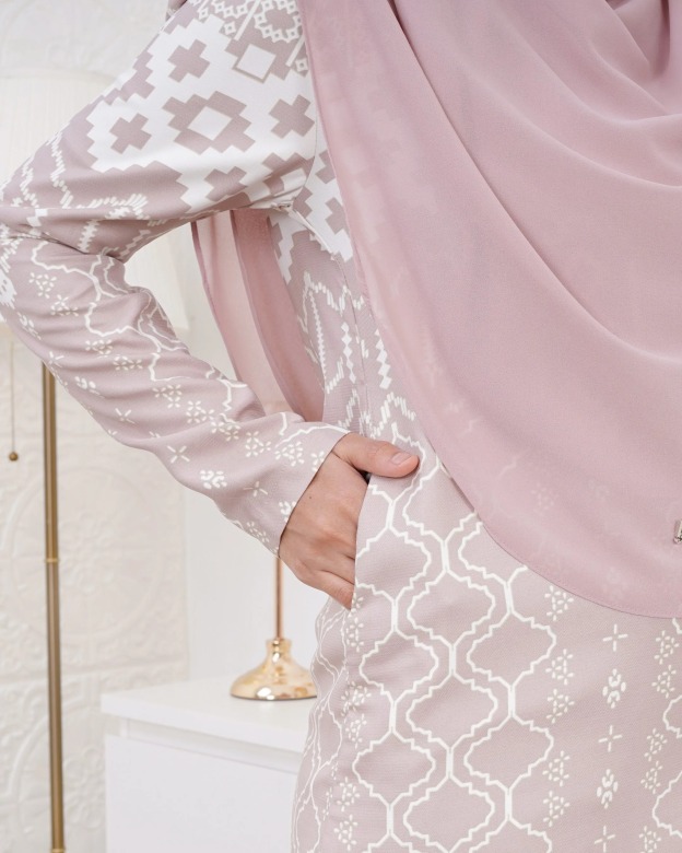 Baju Kurung Moden Anisha
