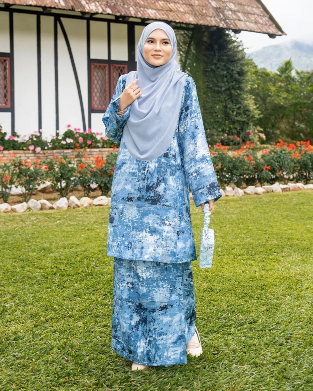 Baju Kurung Pahang Leora