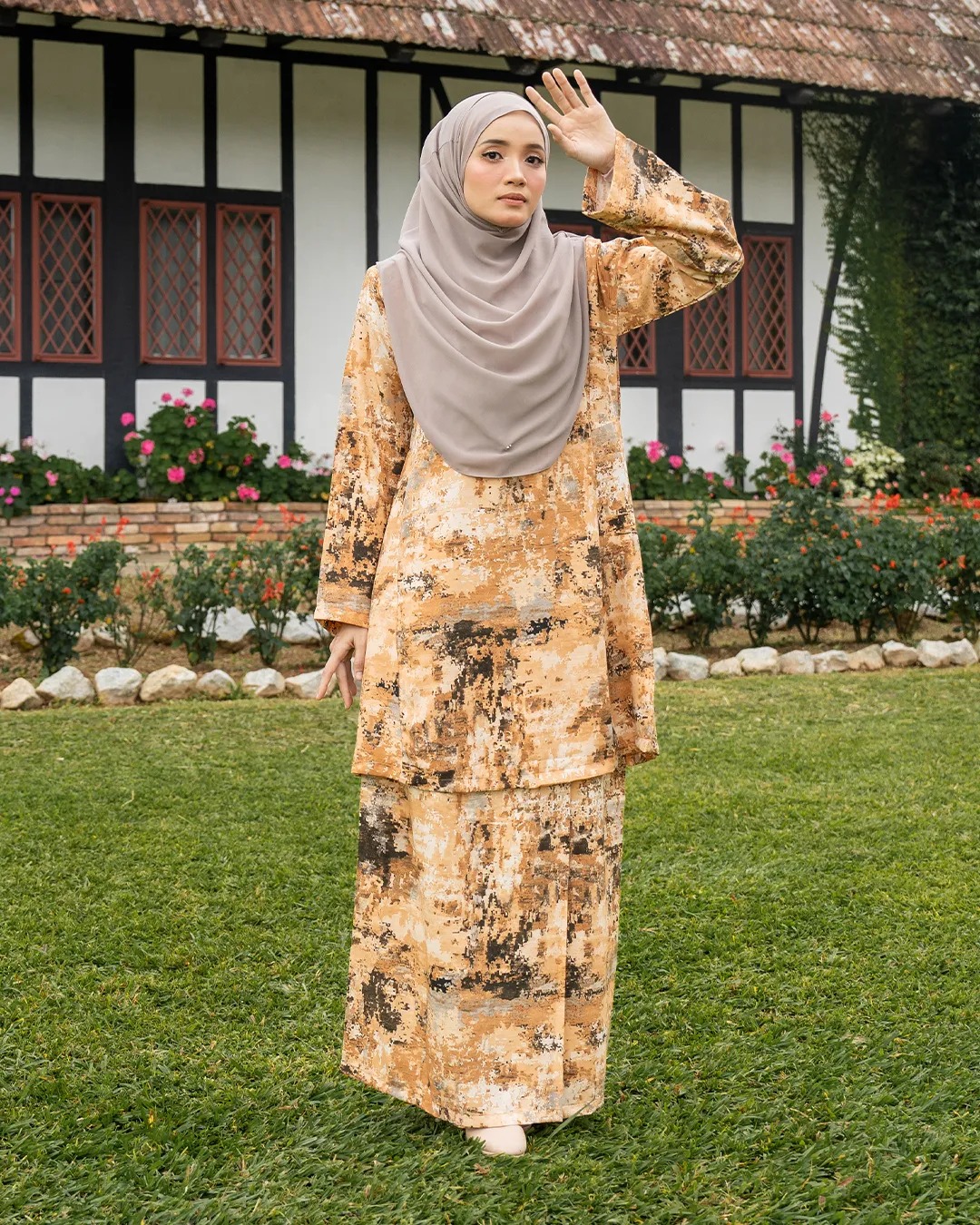 Baju Kurung Pahang Leora