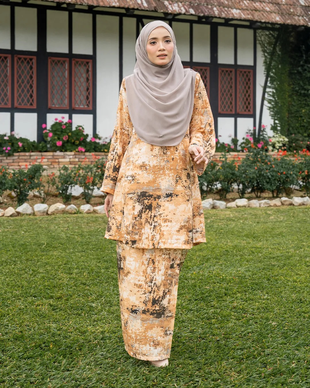 Baju Kurung Pahang Leora