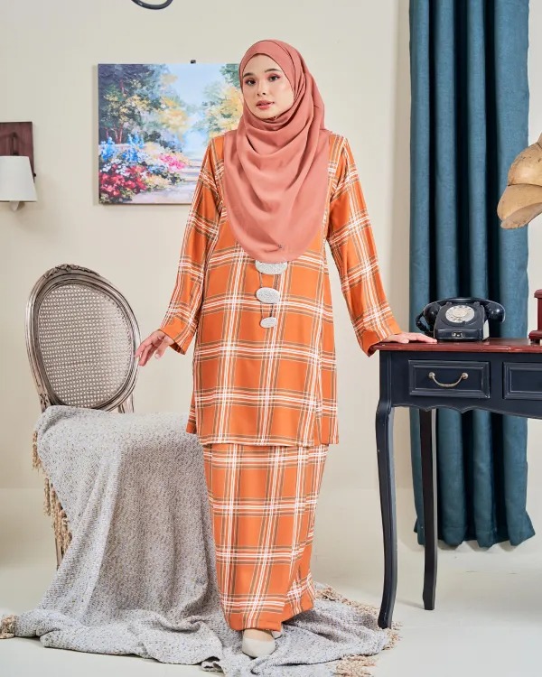 Baju Kurung Pahang Lysandra Laluna X MCC
