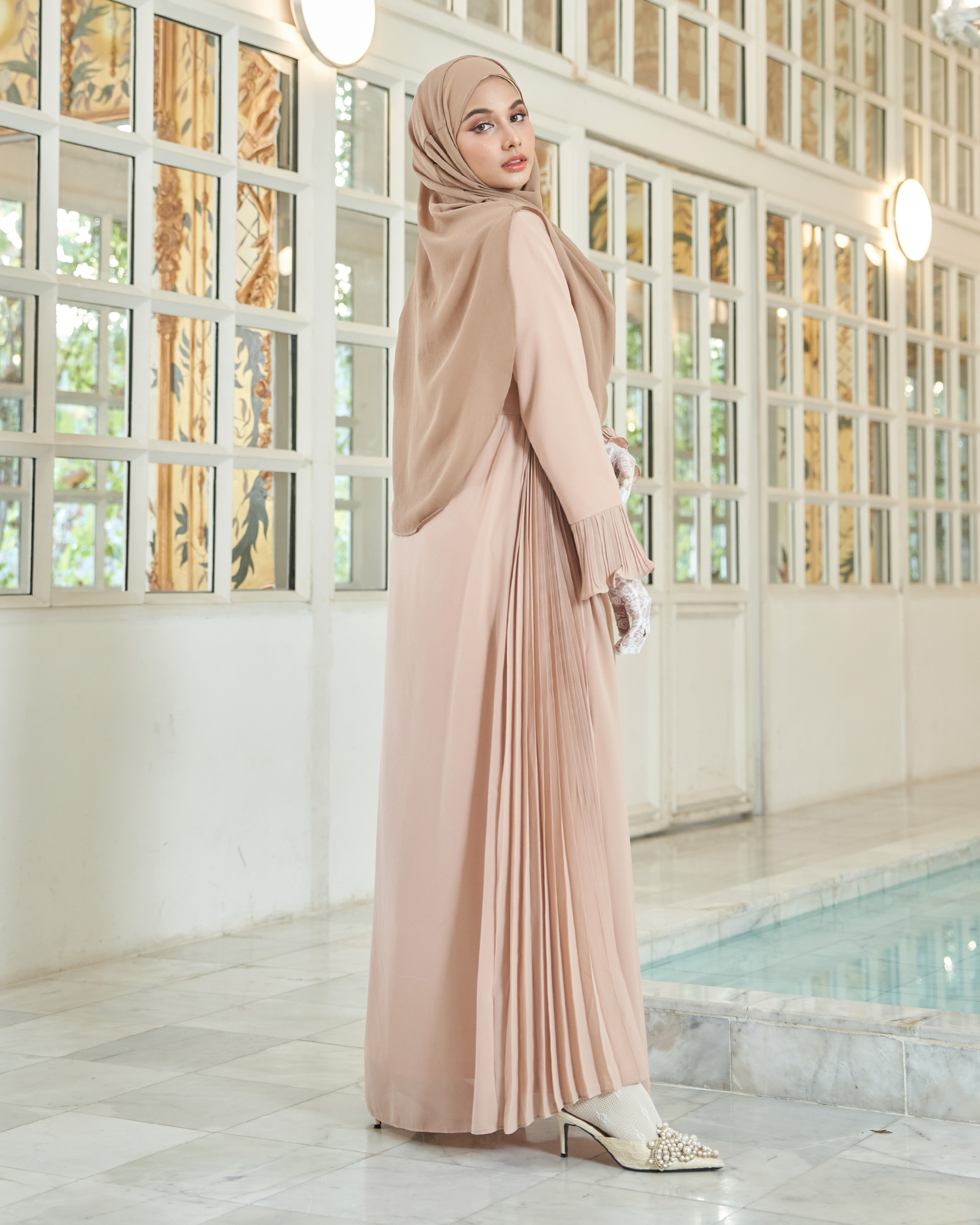 Dress Pleated Rachita - Dutches Peach