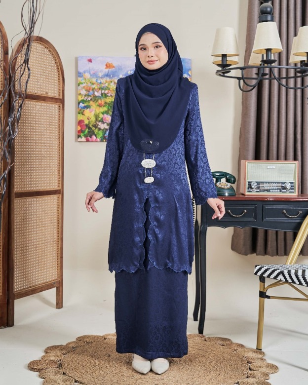 Baju Kebarung Sulam Jacquard Anandi