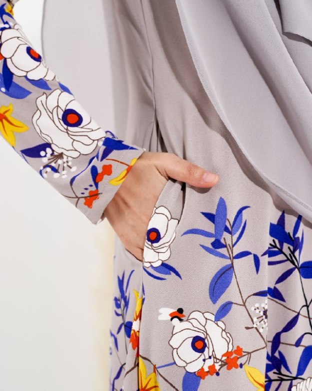 Kurung Lara - Silver Grey
