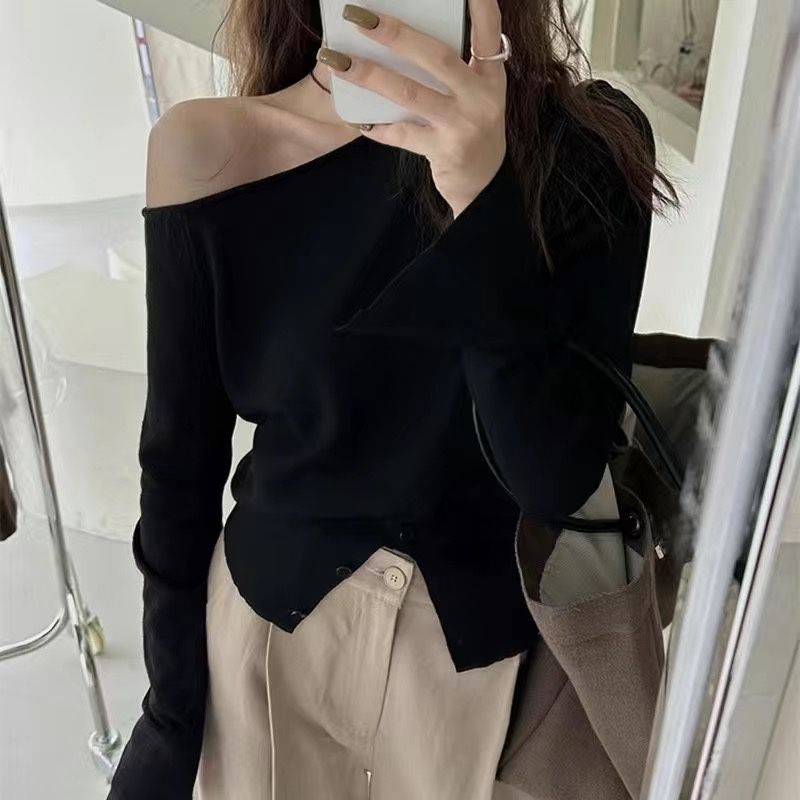 斜肩下擺開衩法式氣質長袖針織衫