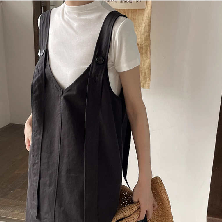 【單件】寬松休閑V領背帶裙+顯瘦打底衫兩件套