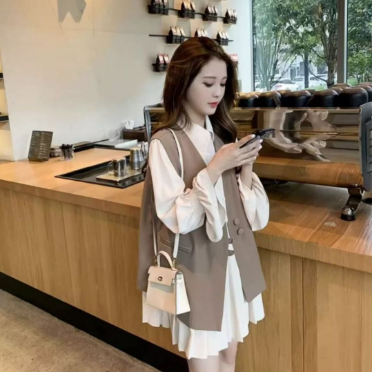 【單件/套裝】寬鬆馬甲+顯瘦洋氣襯衫百褶洋裝套裝-lululam