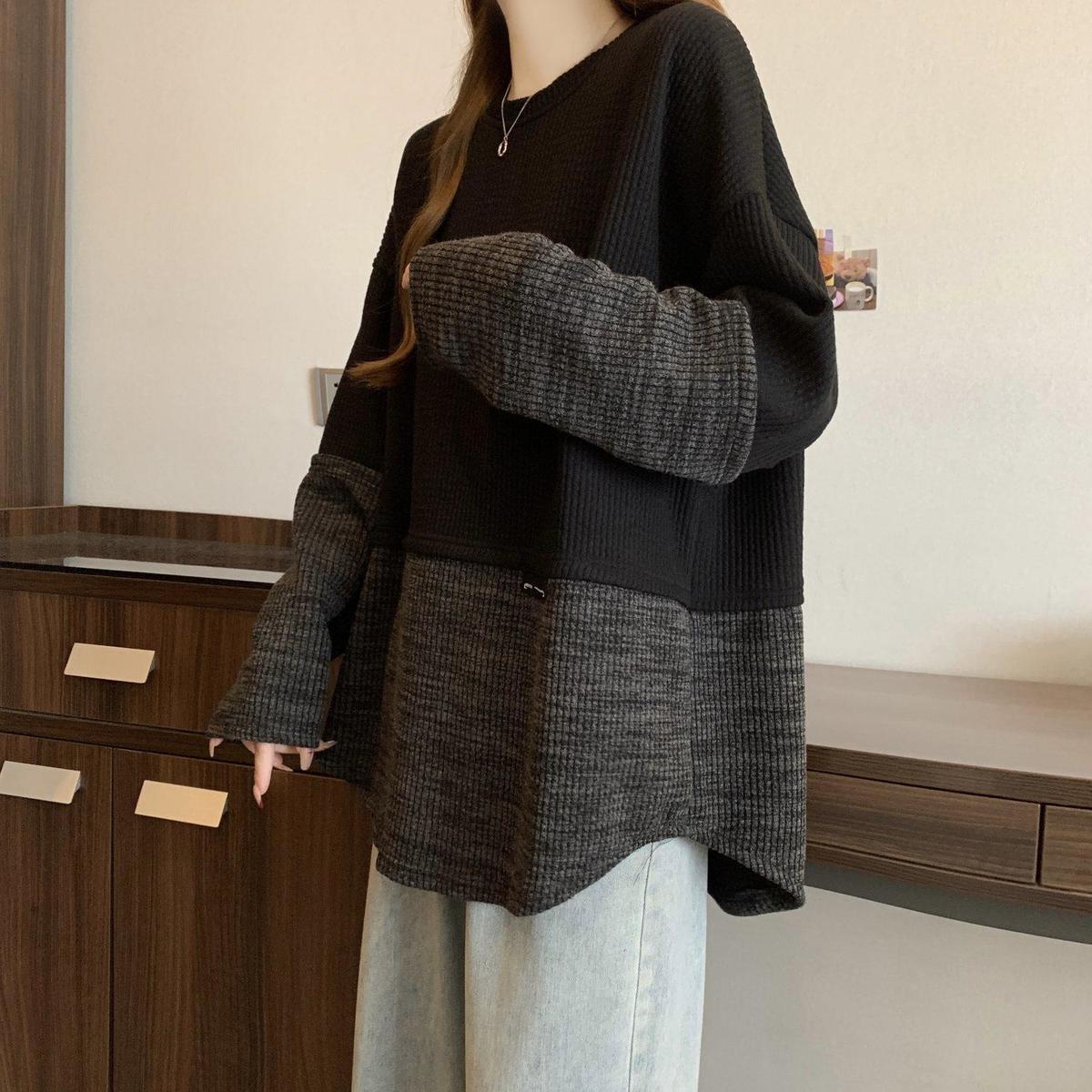 2色設計感拼接寬鬆慵懶撞色長袖T恤-lululam