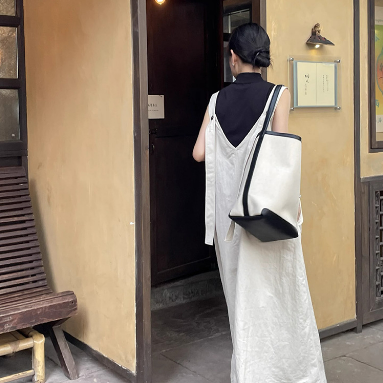 【單件】寬松休閑V領背帶裙+顯瘦打底衫兩件套