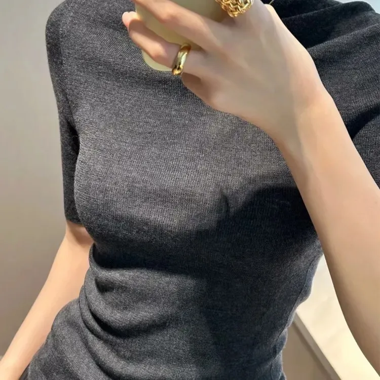 百搭顯瘦半高領五分袖內搭修身打底針織衫-lululam