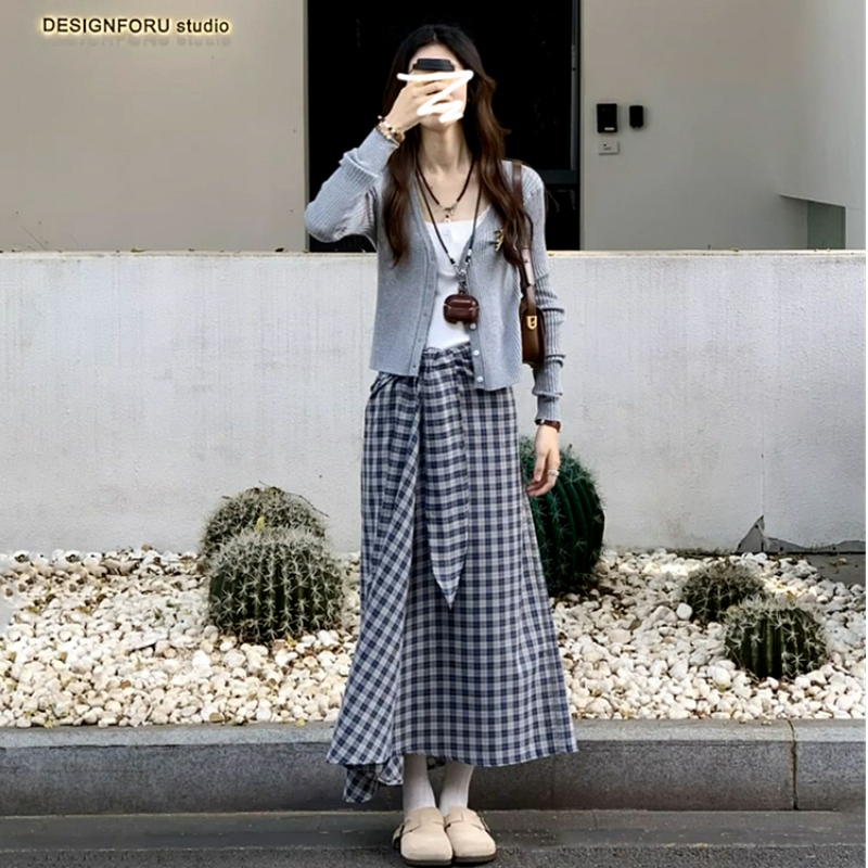 【單件/套裝】法式灰色長袖針織開衫+白色吊帶+氣質格子綁帶半身裙三件套-lululam