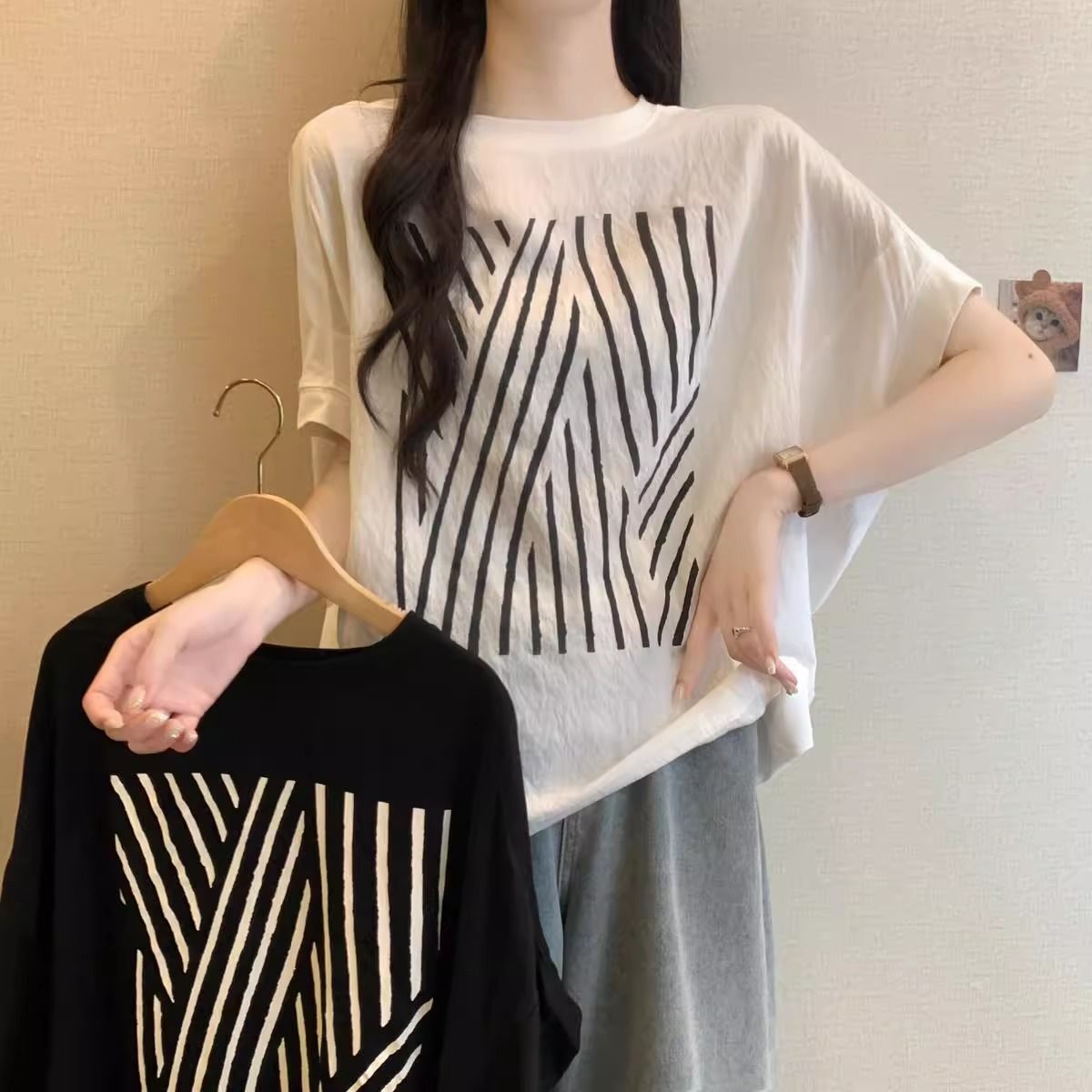 蝙蝠袖正肩顯瘦竹節冰絲印花短袖T恤-lululam