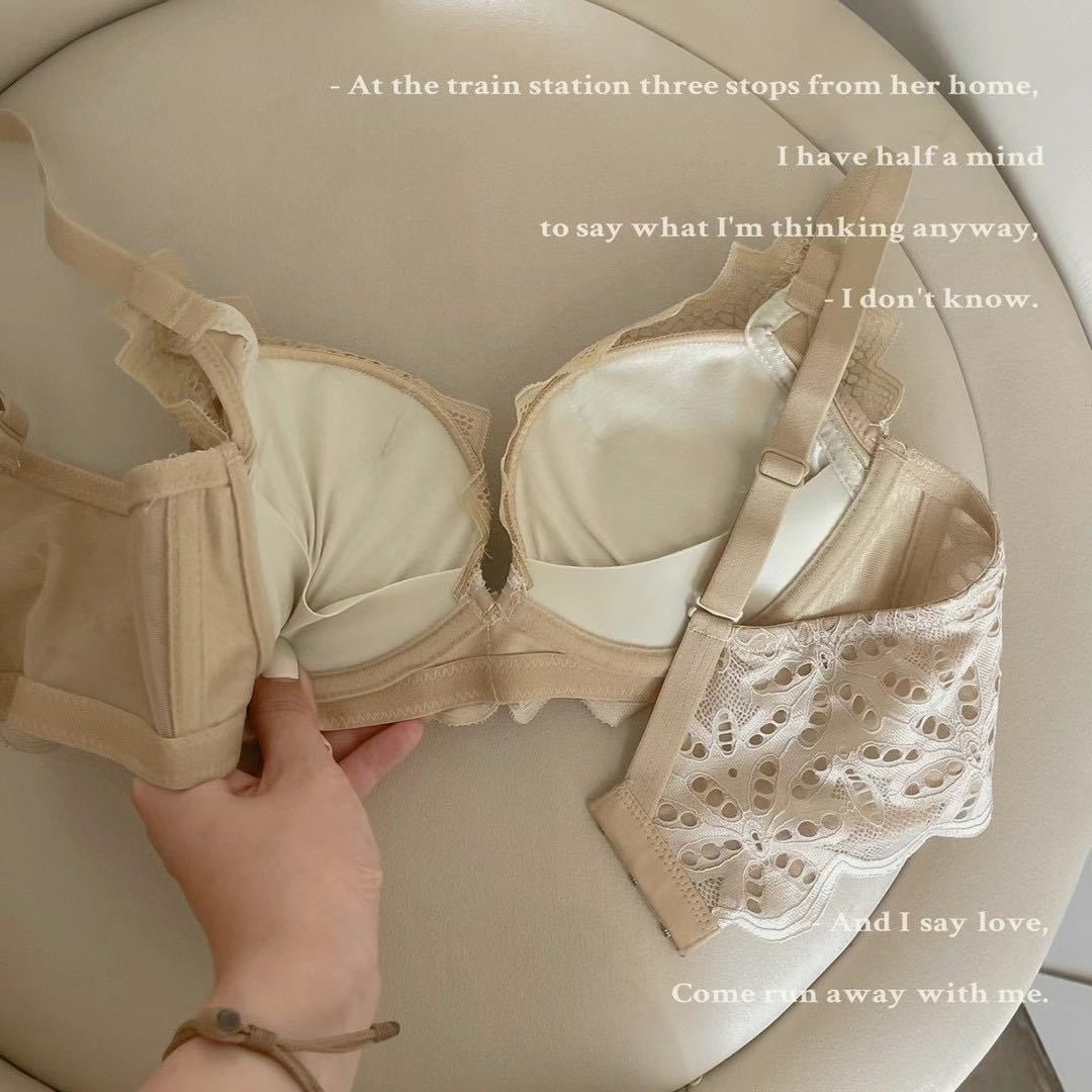 蕾絲小胸聚攏無鋼圈調整型文胸套裝-lululam