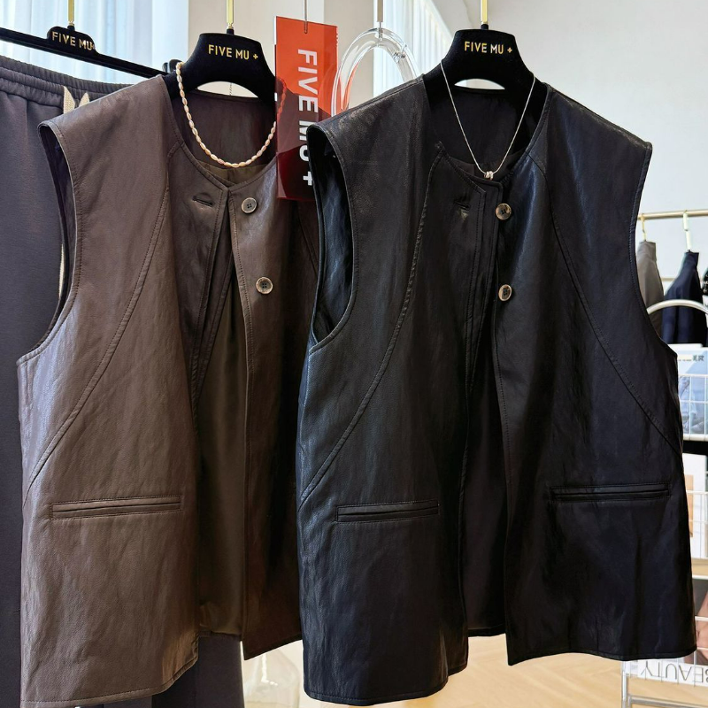 獨特設計感疊穿圓領無袖皮馬甲