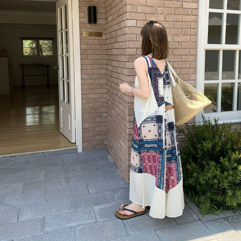 海島風V領無袖復古印花休閒闊腿背帶連體褲-lululam