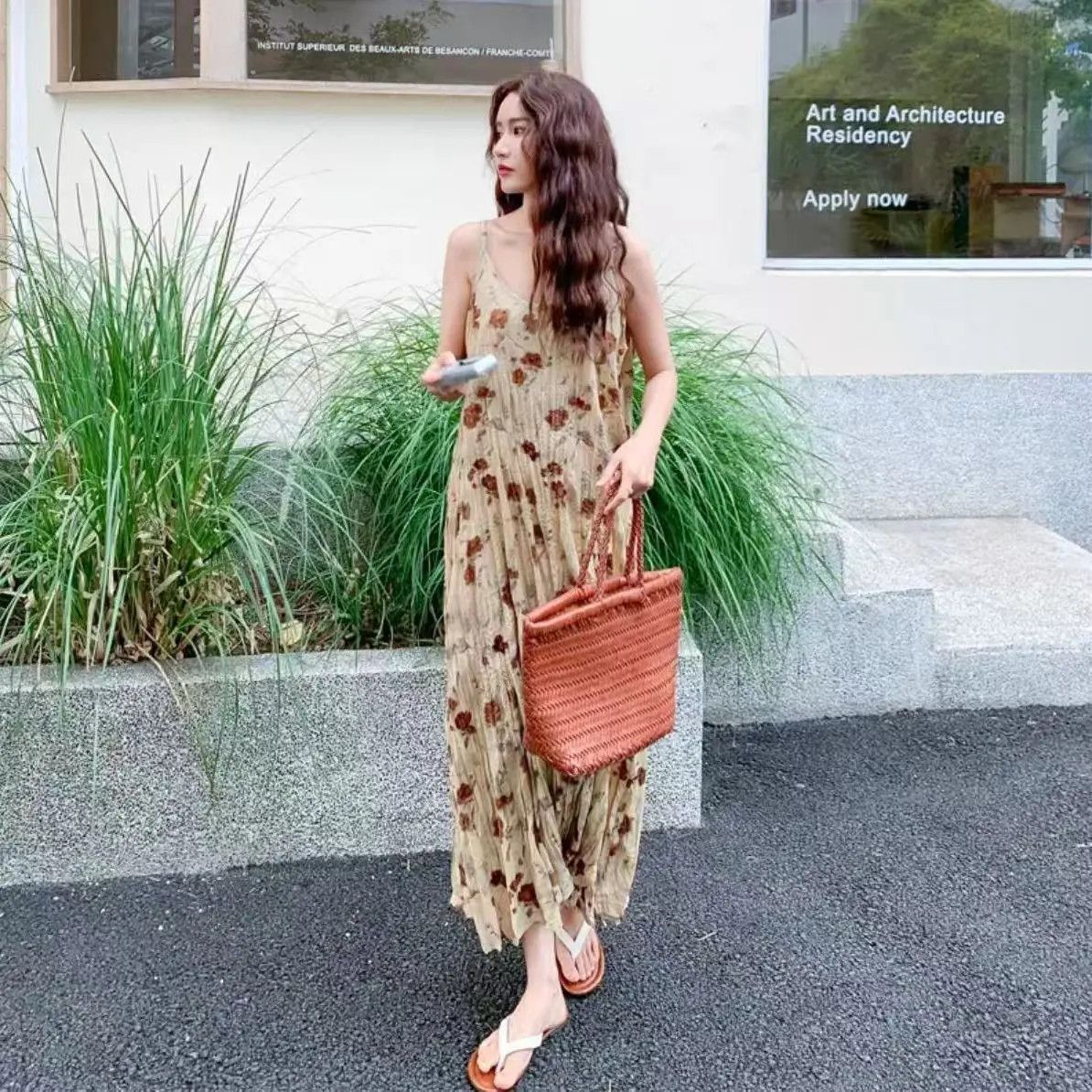 【單件/套裝】法式度假風氛圍感不規則蕾絲罩衫+吊帶碎花裙兩件套-lululam