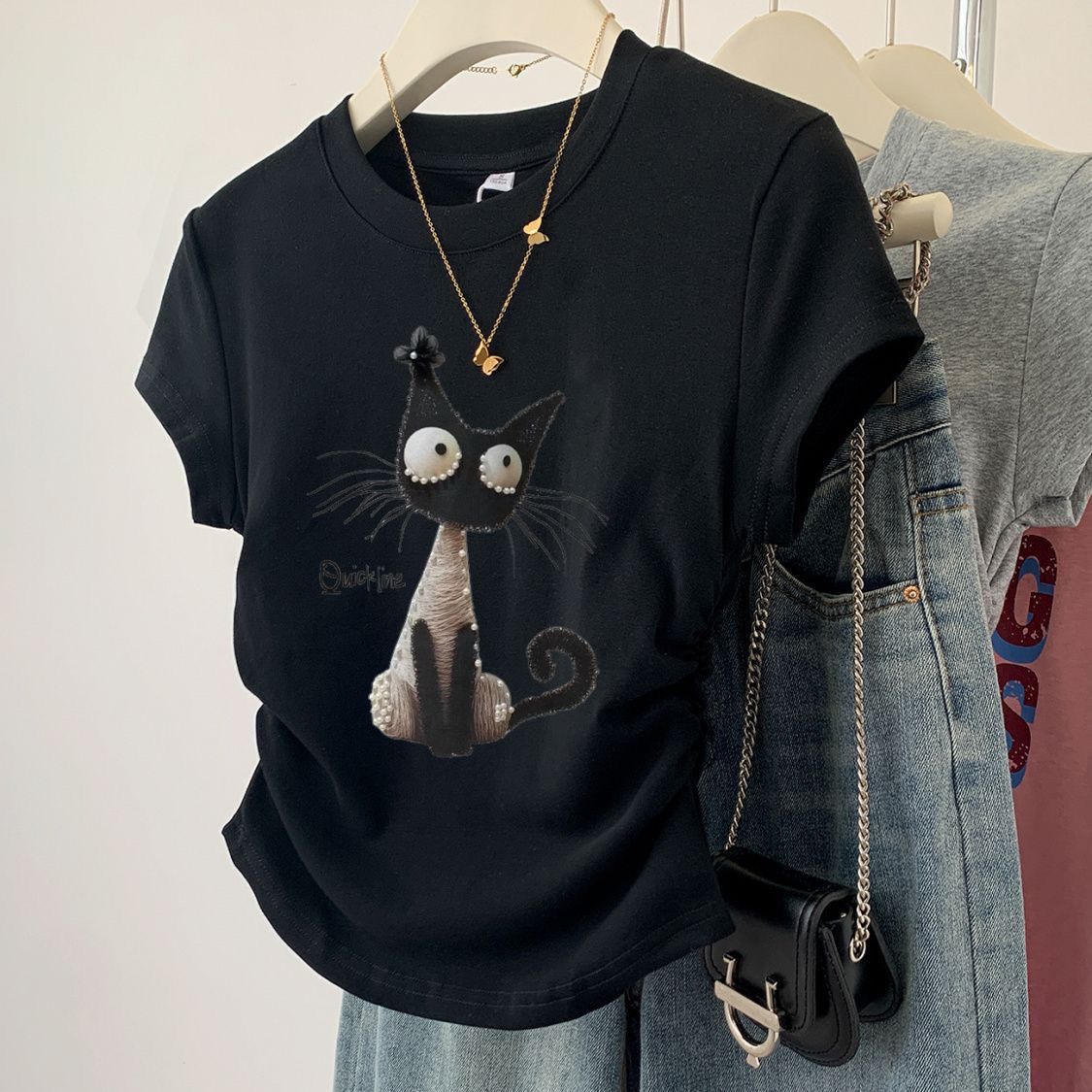 貓咪短款褶皺設計收腰修身正肩短袖t恤-lululam