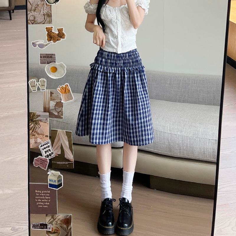 甜美格子褶皺抹胸&半身裙兩穿設計顯瘦休閒慵懶半身裙