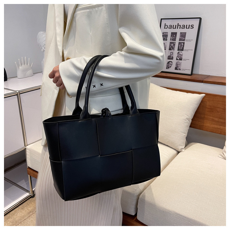 高級感洋氣單肩大容量百搭手提托特包-lululam