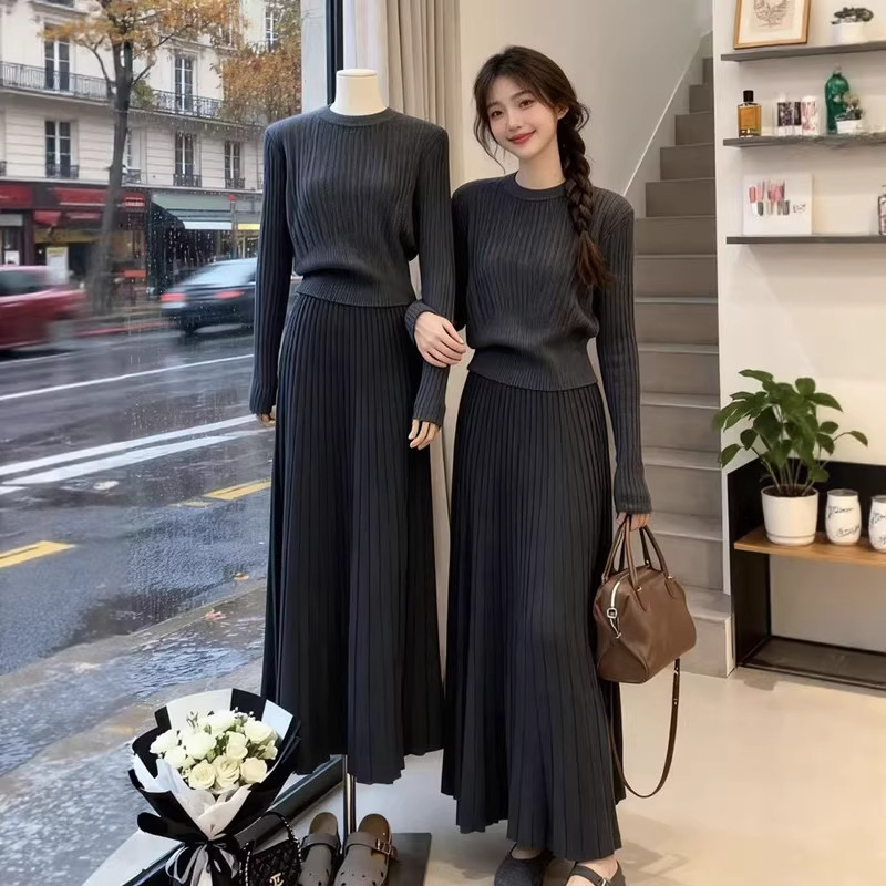 【整套】法式高級感收腰顯瘦針織毛衣+氣質半身長裙兩件套裝
