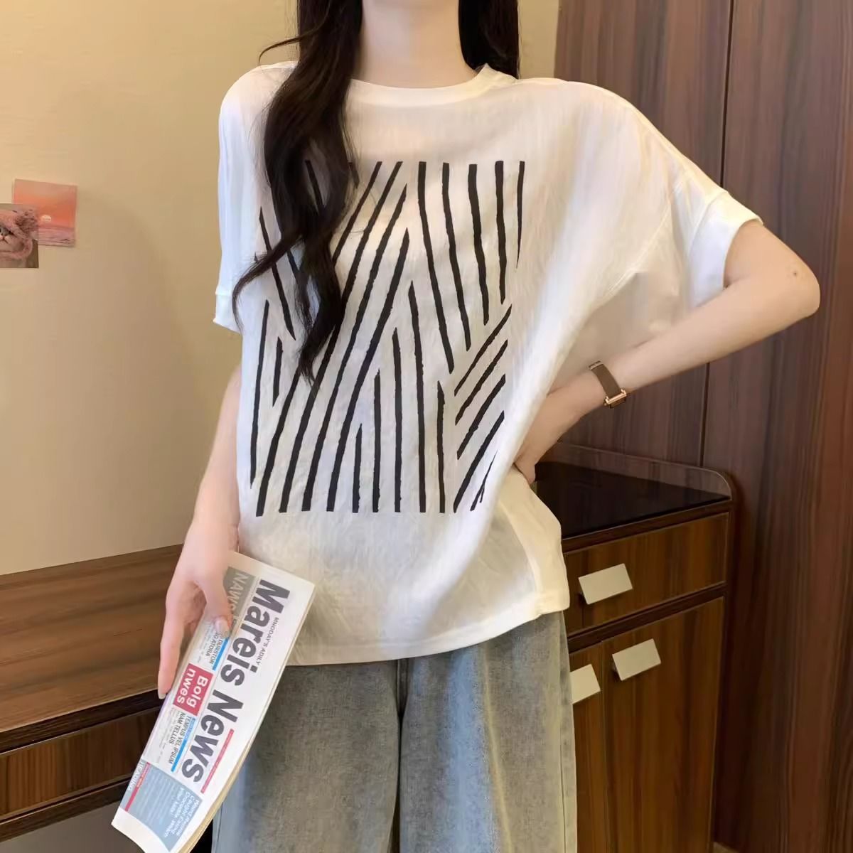 蝙蝠袖正肩顯瘦竹節冰絲印花短袖T恤-lululam