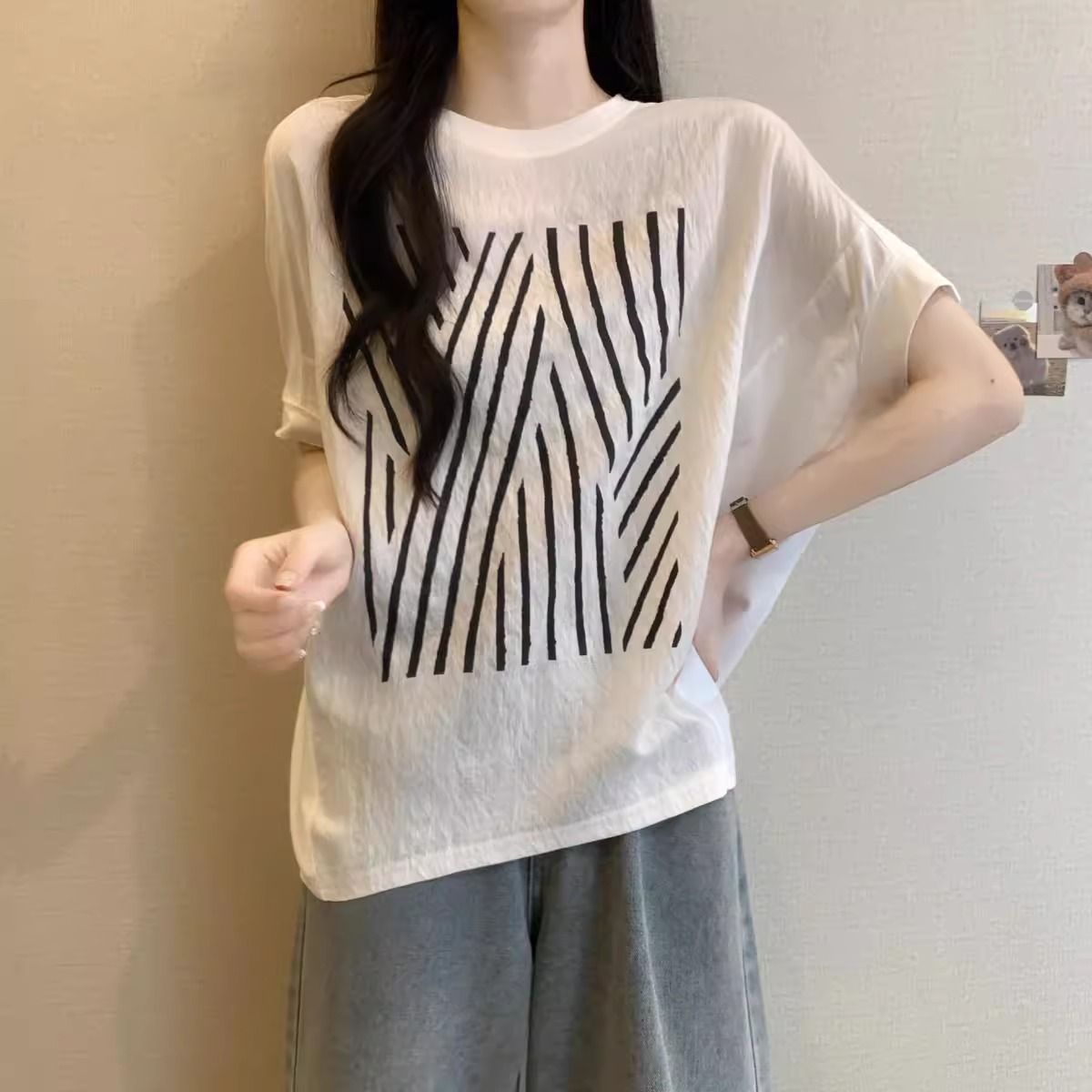 蝙蝠袖正肩顯瘦竹節冰絲印花短袖T恤-lululam