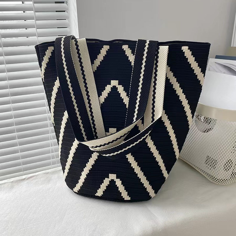 簡約條紋大容量通勤百搭時尚單肩編織腋下包-lululam