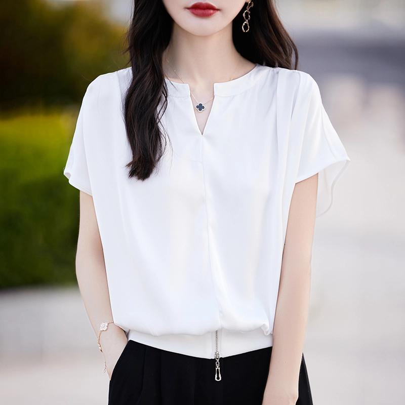 落肩小衫短款V領純色寬鬆短袖T恤-lululam