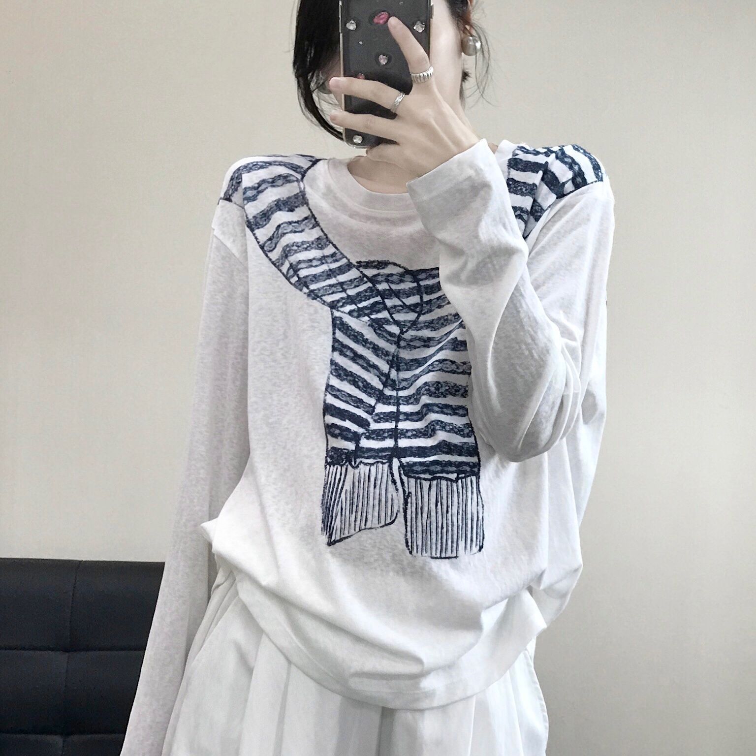 薄款寬鬆休閒百搭圍巾印花圓領長袖T恤