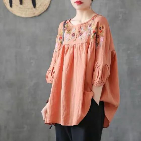 復古刺繡寬鬆棉娃娃衫圓領五分短袖T恤-lululam