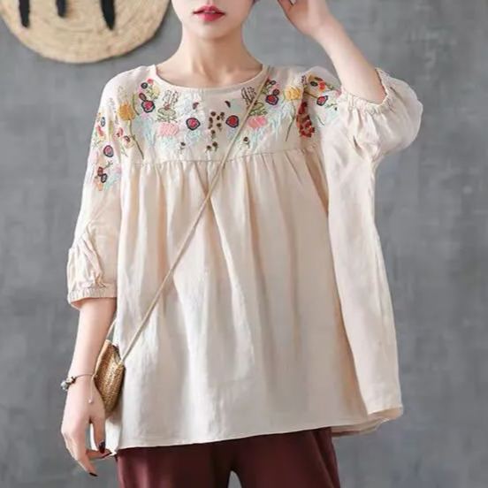 復古刺繡寬鬆棉娃娃衫圓領五分短袖T恤-lululam