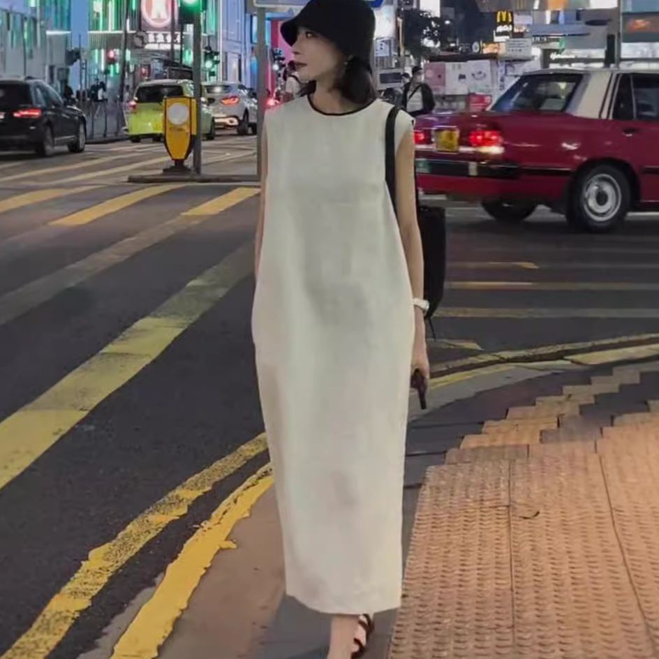 寬鬆顯瘦休閒氣質法式無袖背心式長洋裝-lululam