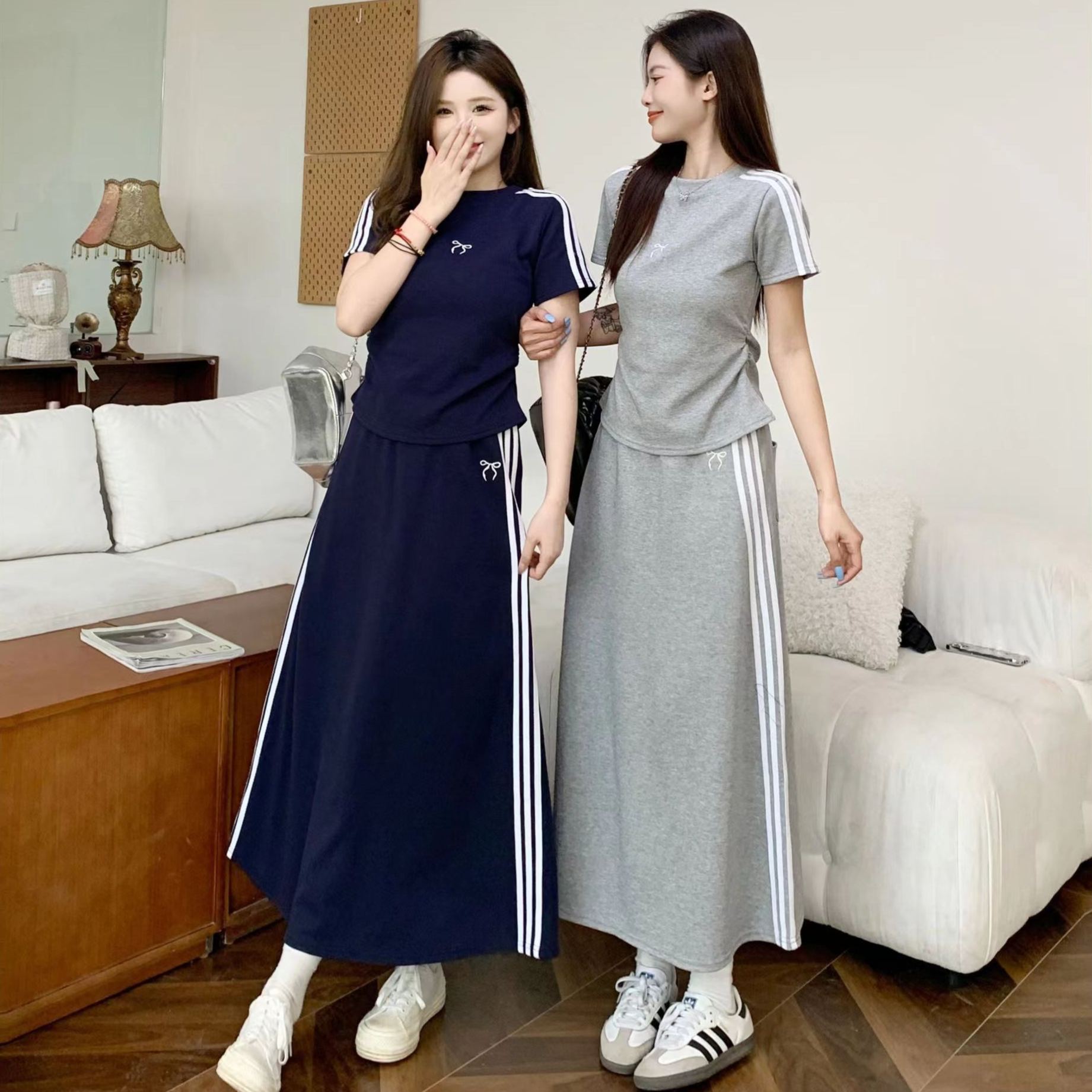 【套裝】慵懶風休閒時尚短袖t恤高腰A字裙運動風兩件套裝-lululam