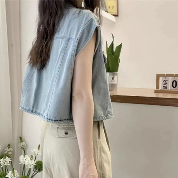 Polo領單排扣時尚飛飛袖牛仔馬甲-lululam