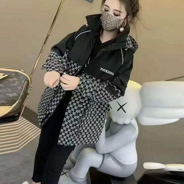 新款連帽拼接抽繩收腰寬鬆衝鋒衣風衣外套