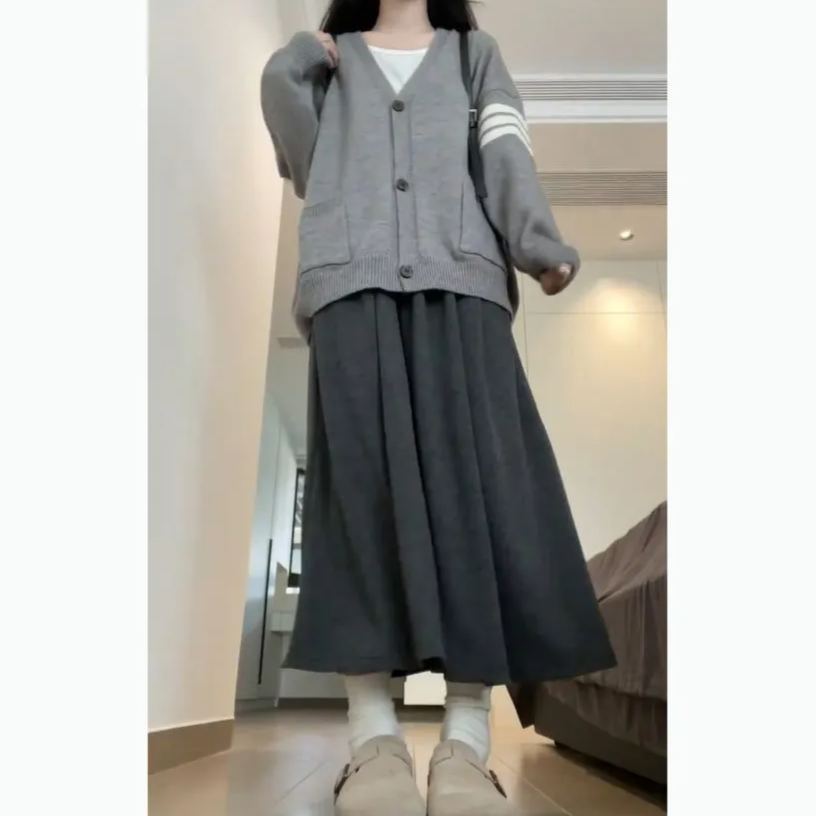 【單件/套裝】時尚百搭顯瘦糯米半身裙+三槓毛衣開衫兩件套