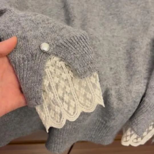 高級簡約珍珠蕾絲邊翻領軟糯針織打底衫