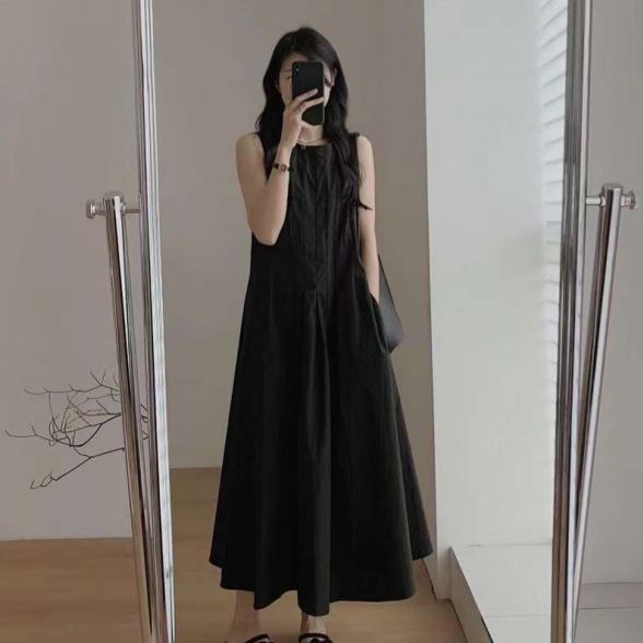 法式通勤素色壓褶收腰無袖百褶A字洋裝