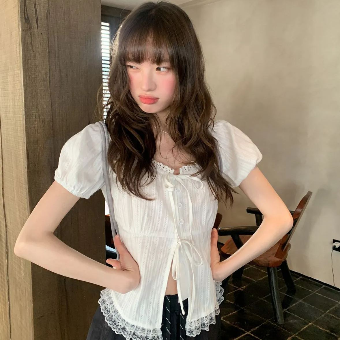 甜美風蕾絲邊綁帶洋氣獨特別緻短袖襯衫 商品圖 2