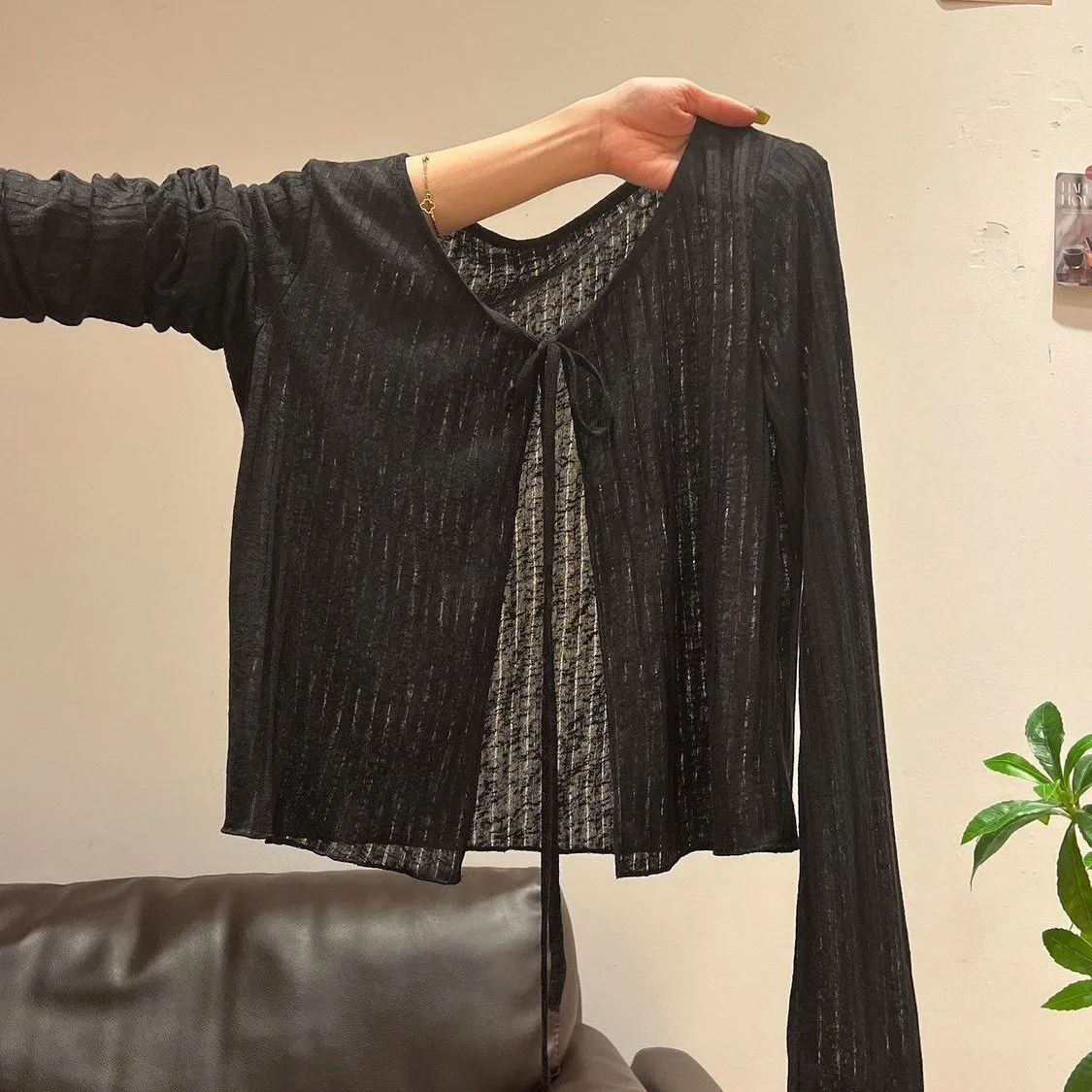 新款百搭女防曬吊帶裙外套短版開衫 商品圖 1