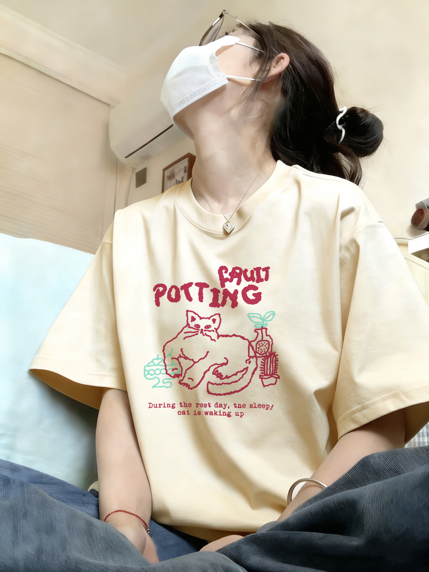 棉質｜卡通純棉白灰色新款高級感內搭上衣短袖