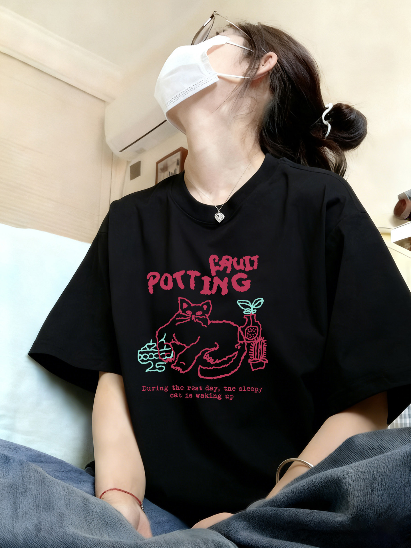 棉質｜卡通純棉白灰色新款高級感內搭上衣短袖