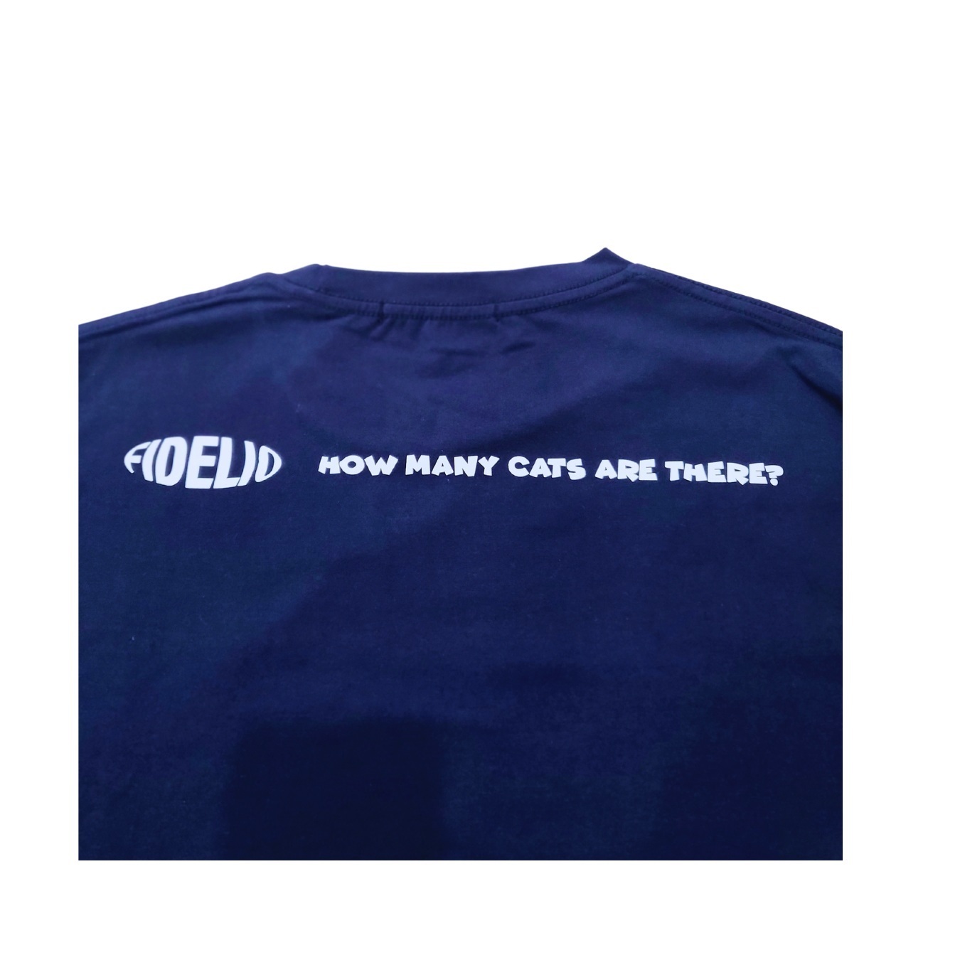 FIDELIO Cat Paws Graphic Tees - Navy